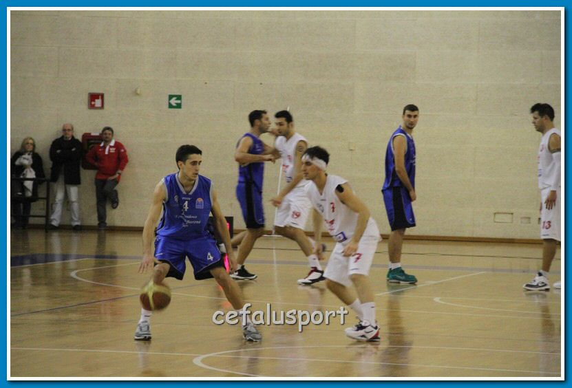121223 Aquila 471_tn.jpg